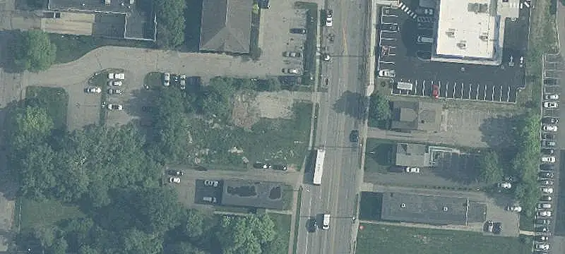 Pedestrian-Zoned Commercial Land