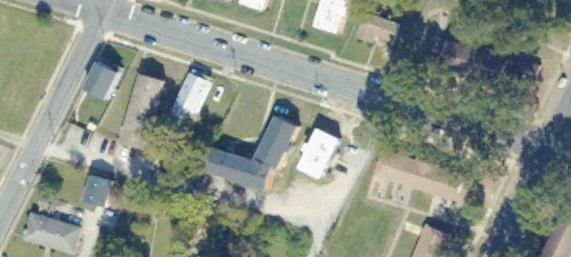 9-Unit Brick Apartment Building