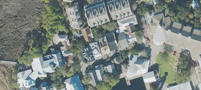 Retail Space in Resort Village
