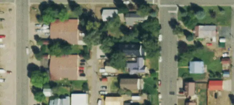 4-Unit Apartment Building