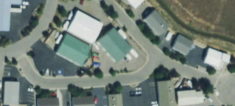 Warehouse with Overhead Door