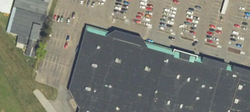 Multi-Suite Retail Center