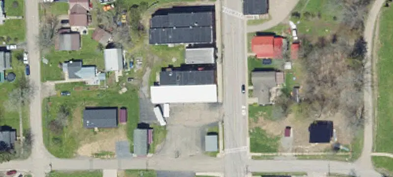 Mixed-Use Property with Apartment