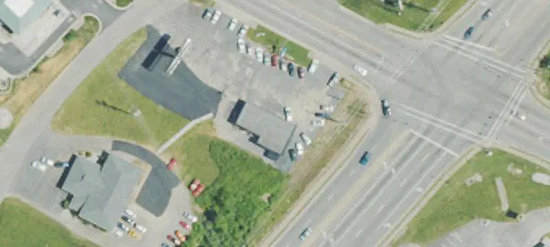 Automotive Property at Intersection