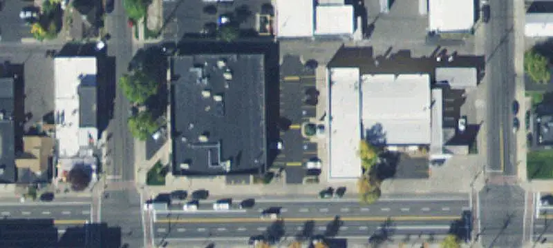 Office Building with Private Parking