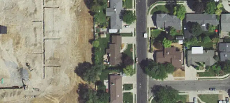 Commercial Land