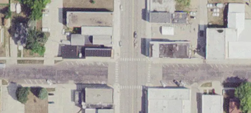 Mixed-Use Property with Apartment