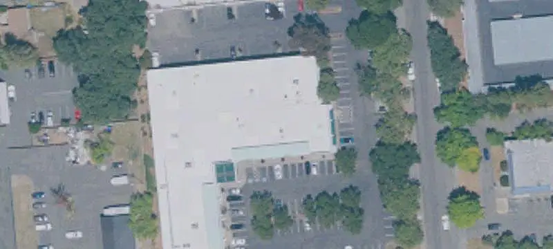 Multi-Tenant Manufacturing Property