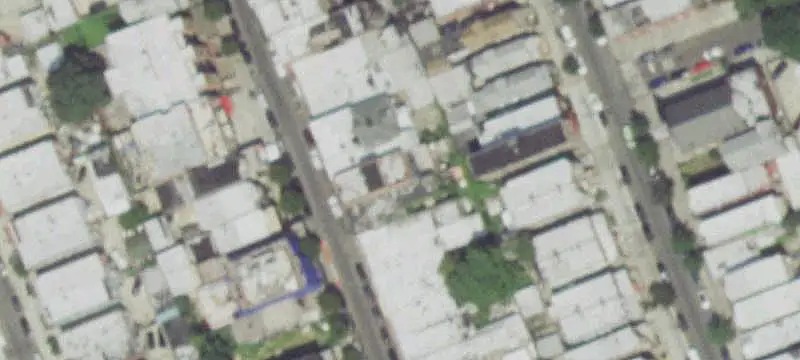 Mixed-Use Property with Six Apartments