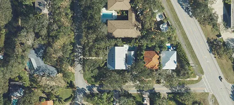Duplex with Garage