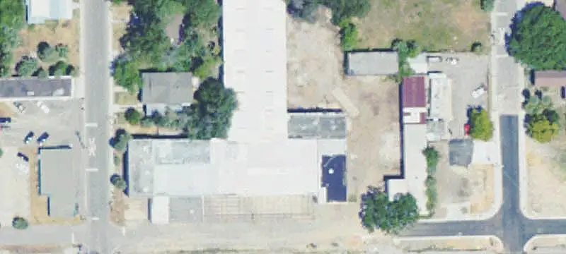 Flex Space with Clear-Span Warehouse
