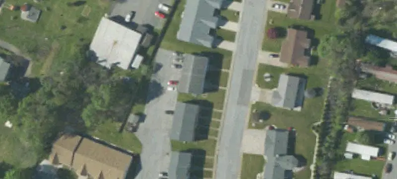 4-Unit Apartment Building