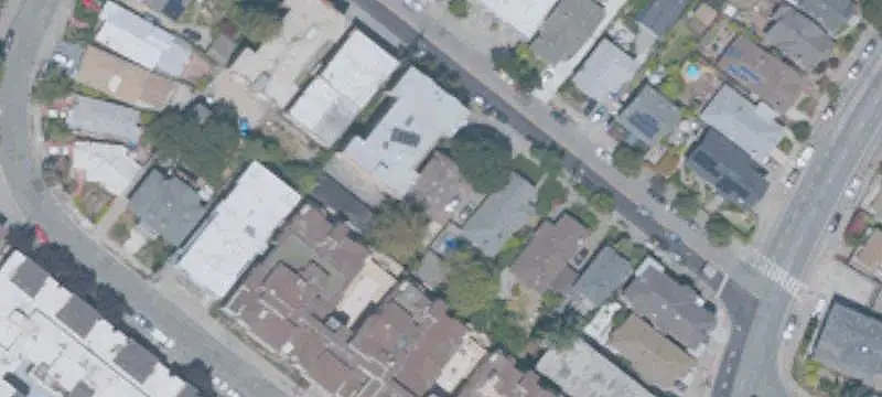 Craftsman Duplex with Backyard