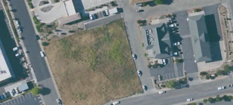 Commercial Land