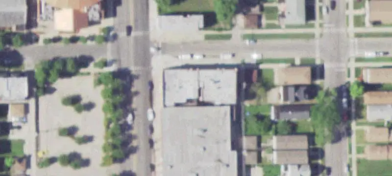 Mixed-Use Apartment Building