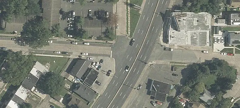 10-Unit Mixed-Use Property