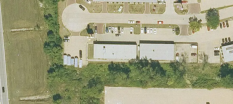 Four-Bay Flex Building