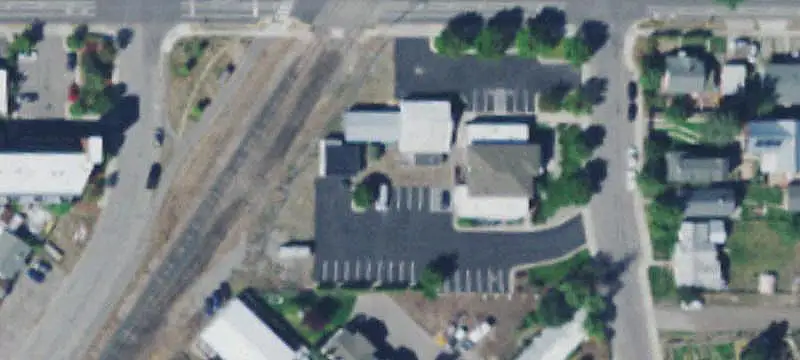 Office Building with Flexible Layout