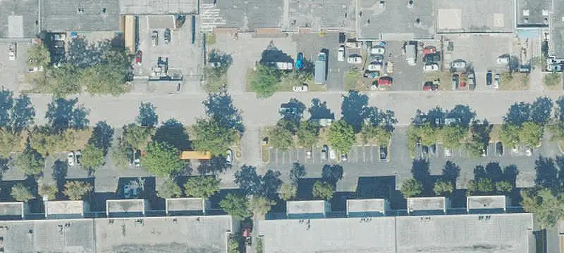 Office-Warehouse with Dock-High Loading