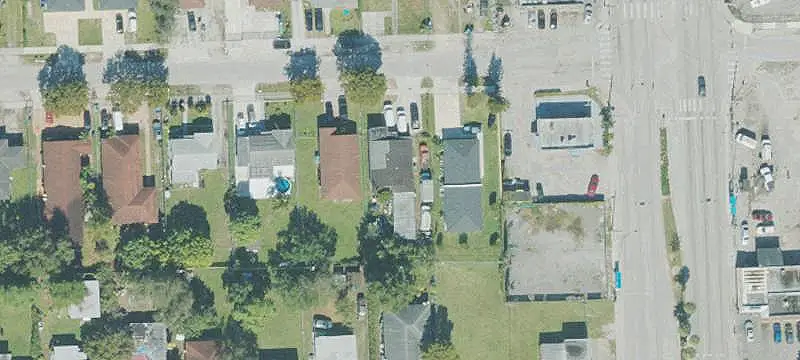 Two-Unit Duplex with Private Laundry