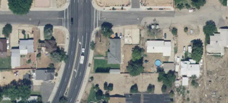 Commercial Land