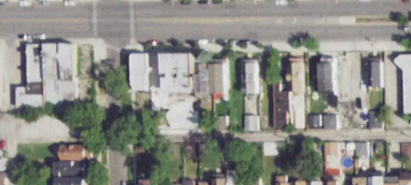 Duplex with Rear Parking Pad