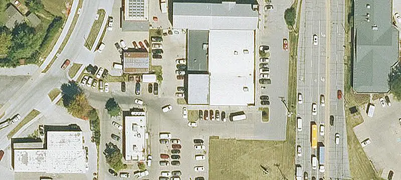 Mixed-Use Suite with Warehouse Access