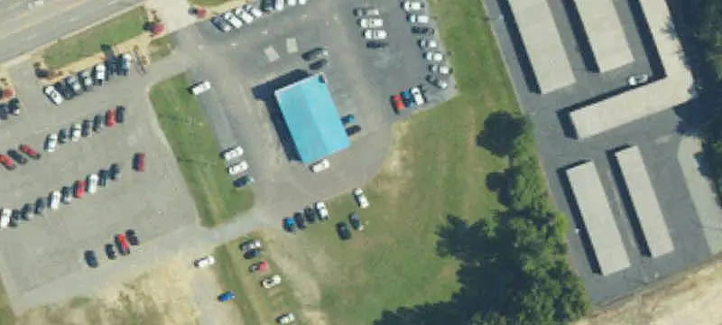 Automotive Property with Office
