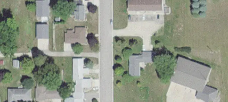8-Unit Apartment Building