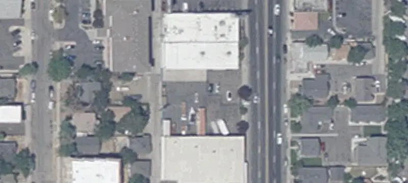 Warehouse with Fenced Yard