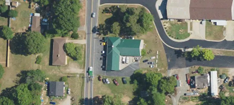 Multi-Bay Automotive Repair Facility