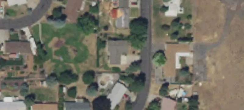 Commercial Land
