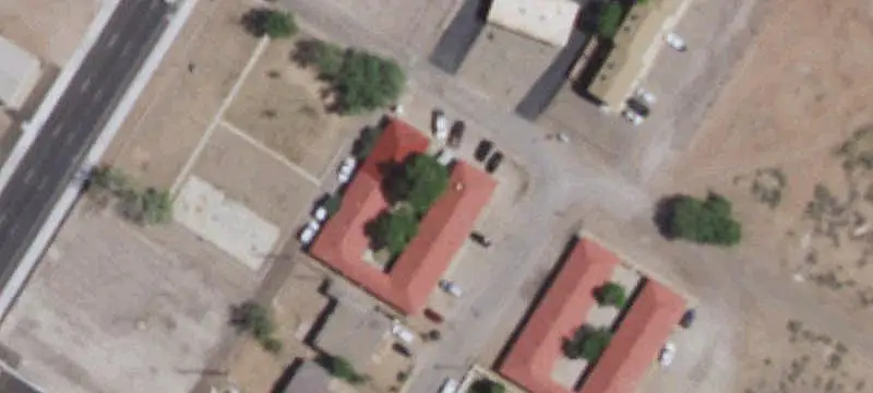 10-Unit Apartment Building