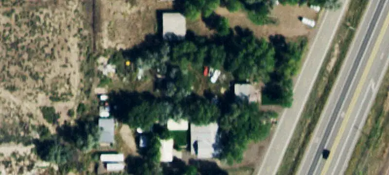 8-Unit Apartment Building