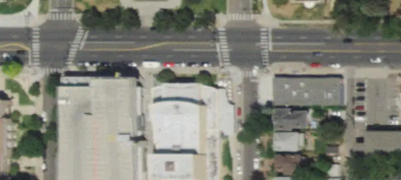 Single-Story Retail Space