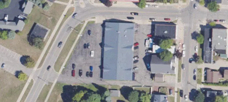 Multi-Suite Mixed-Use Building