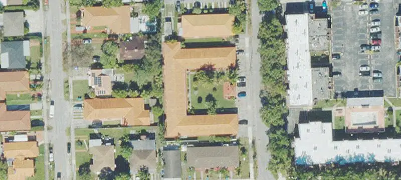 18-Unit Apartment Building