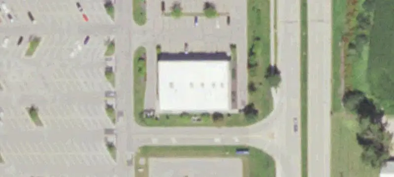 Retail Suite in Walmart-Anchored Center