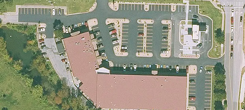 Retail Space in Shopping Center