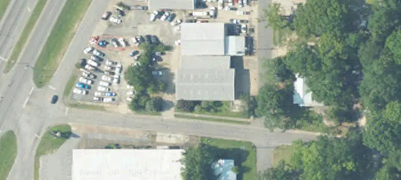 Flex Space with Dual Street Access