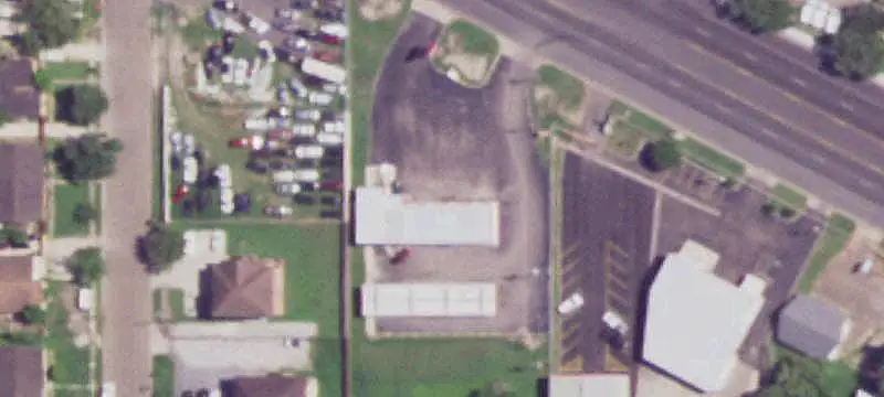 Automotive Shop with Drive-Through