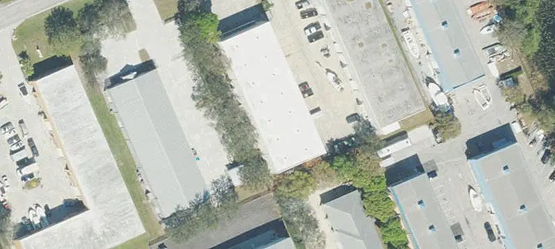 Warehouse with Automatic Overhead Door