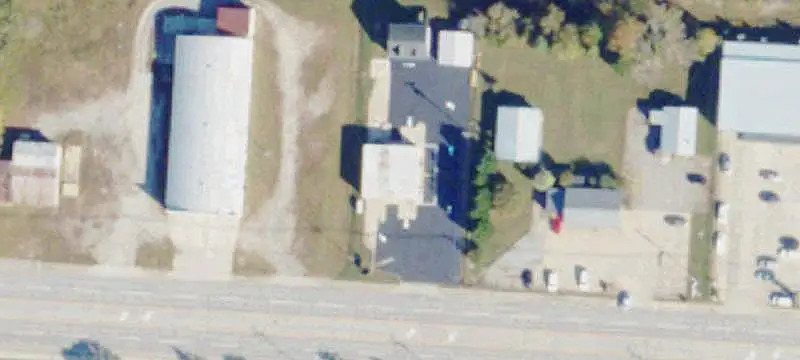 Car Wash with Two Service Bays