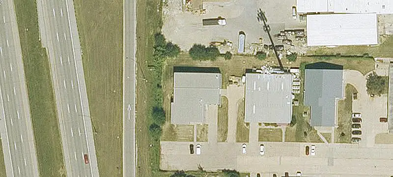 Flex Building with Dock and Overhead Doors