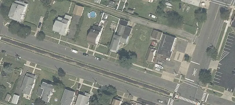 Three-Unit Triplex with Garage