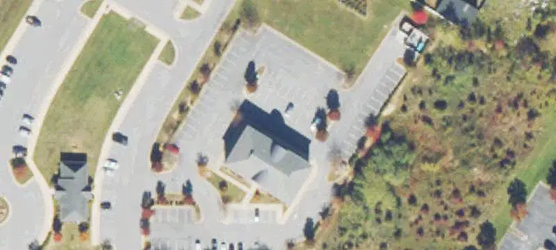 Office Units with Open Work Areas