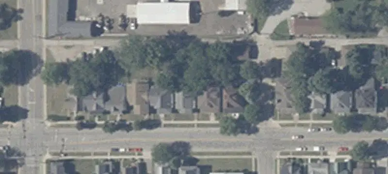 Duplex with Separate Utilities