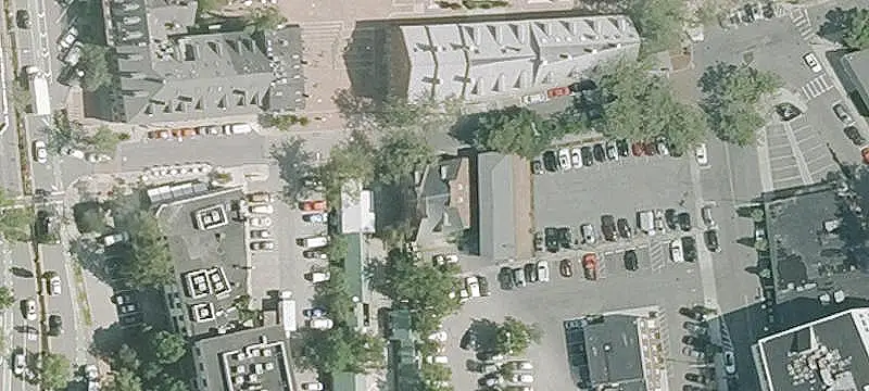 Endcap Retail Space