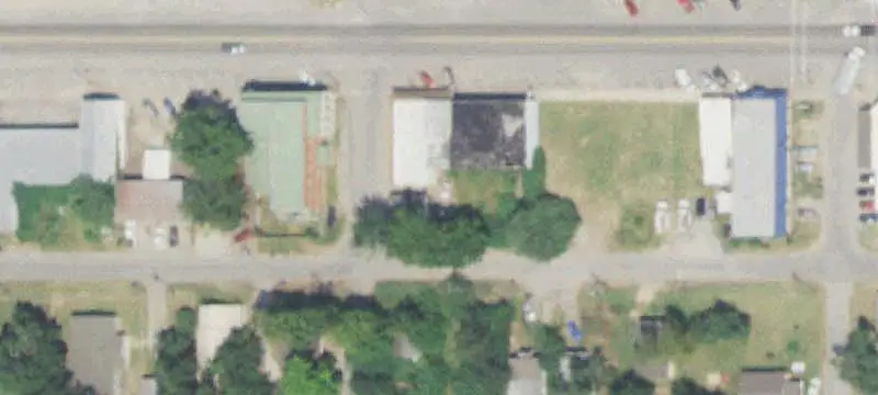 Three-Lift Auto Shop