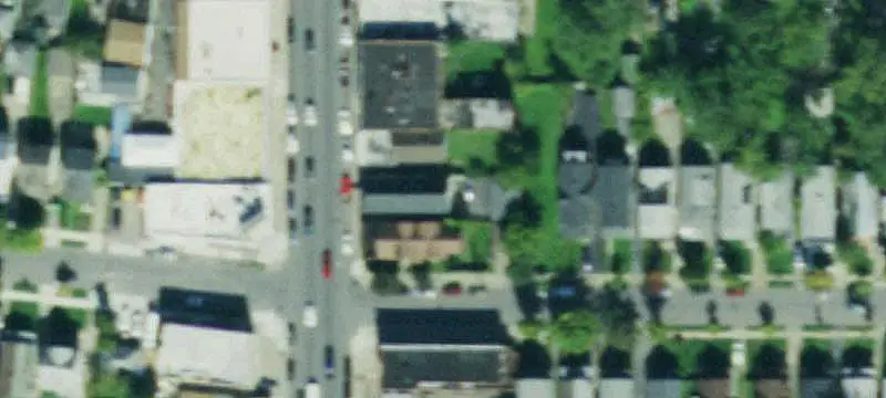 4-Unit Mixed-Use Property